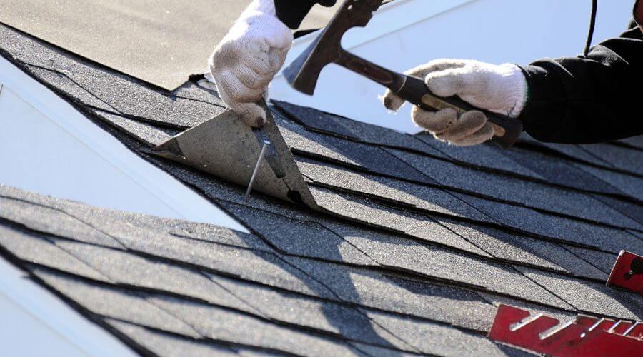 Professional gutter cleaning in Mullens, WV